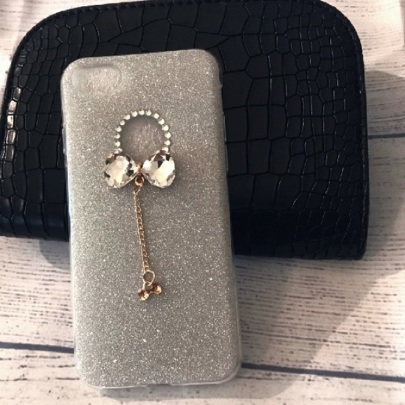 🎀IPhone X Luxury Crystal Bow Glitter Case🎀 - Picture 4 of 7